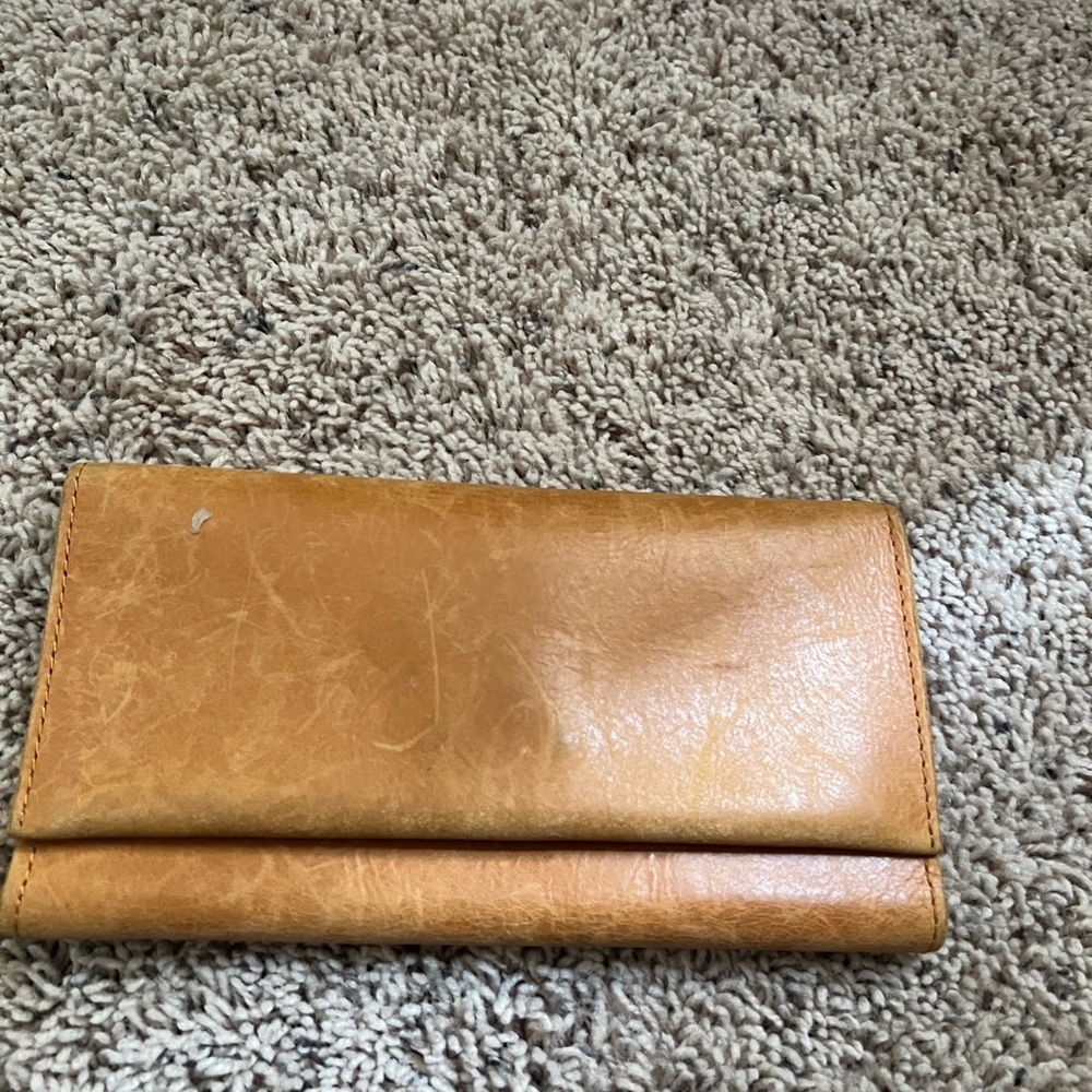 Able Cognac tan  Leather Wallet Essential